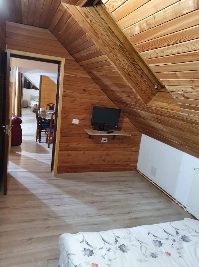 Vila Aslam Hotel Gura Humorului Buitenkant foto