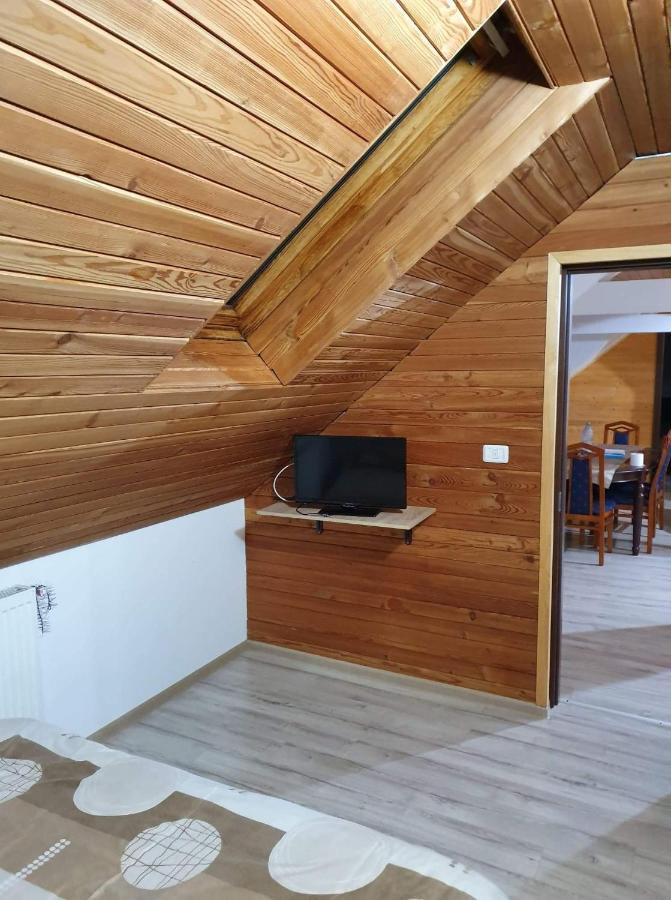 Vila Aslam Hotel Gura Humorului Buitenkant foto